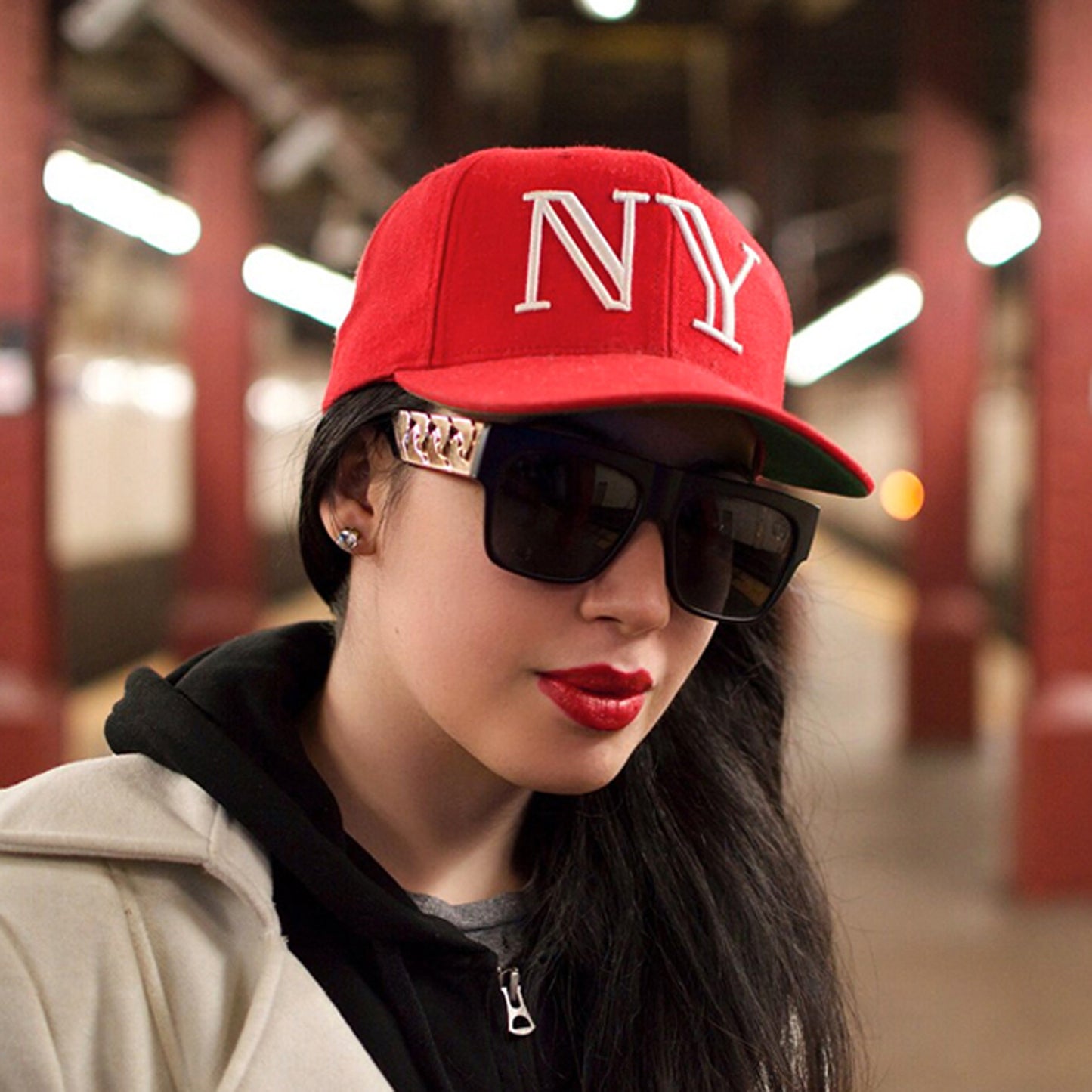 Jase New York Cache Sunglasses in Matte Black - Day Trip So Cal